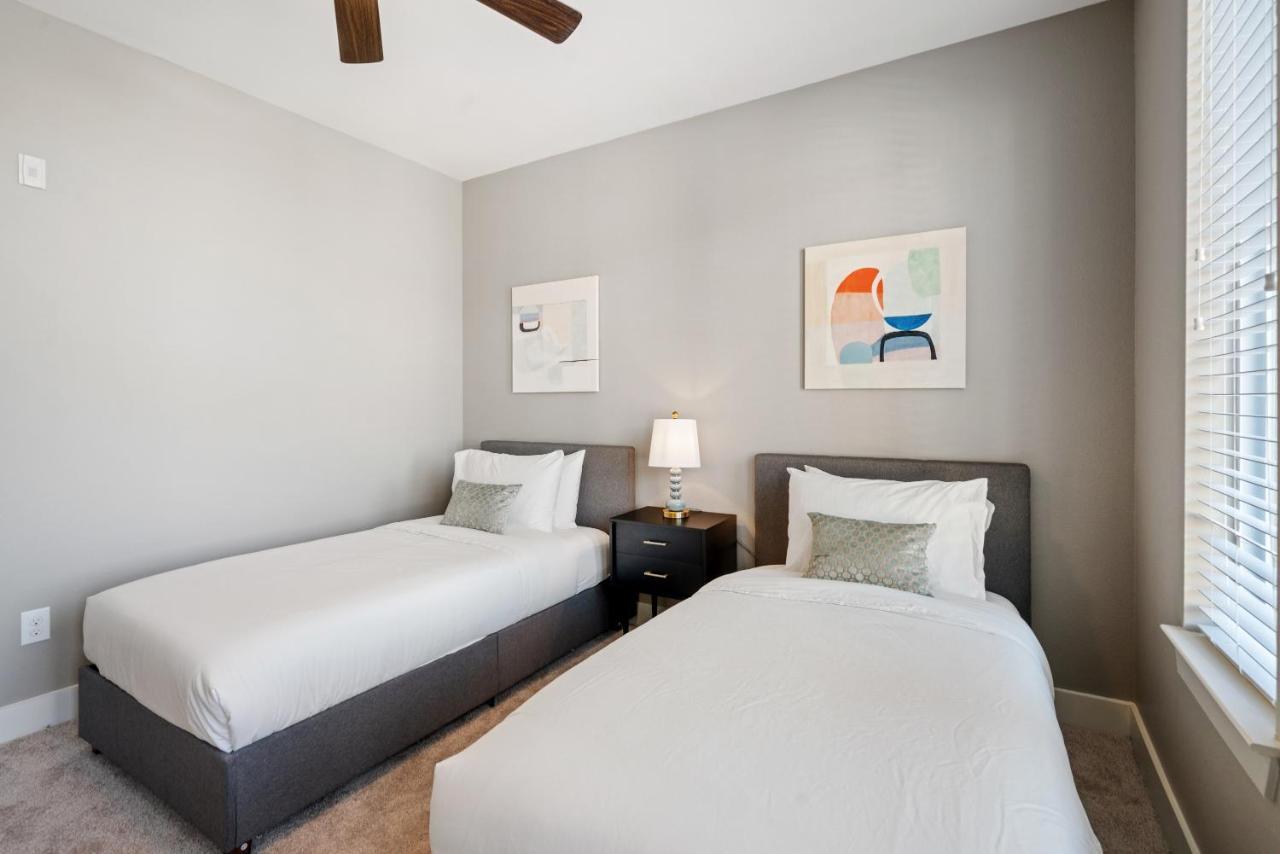 Kasa Frisco Dallas Luaran gambar