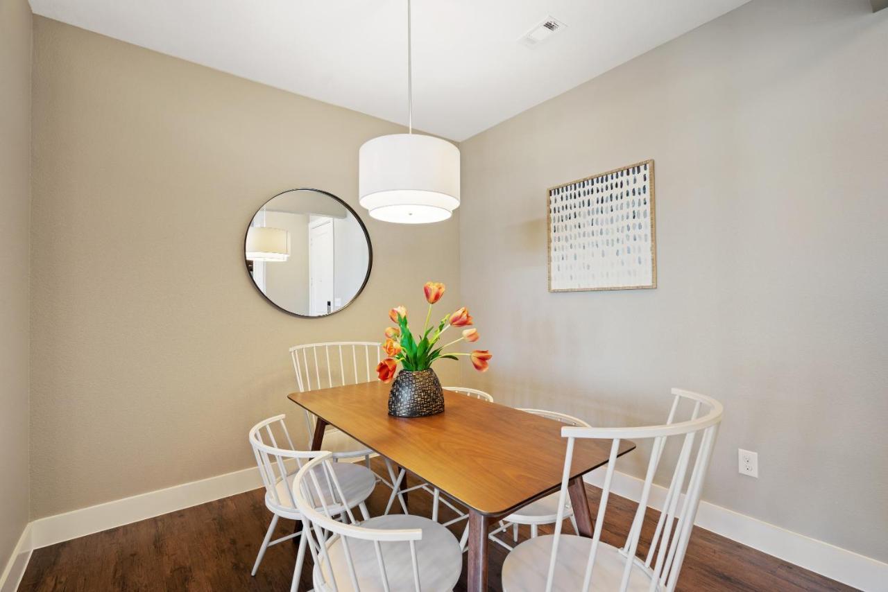 Kasa Frisco Dallas Luaran gambar