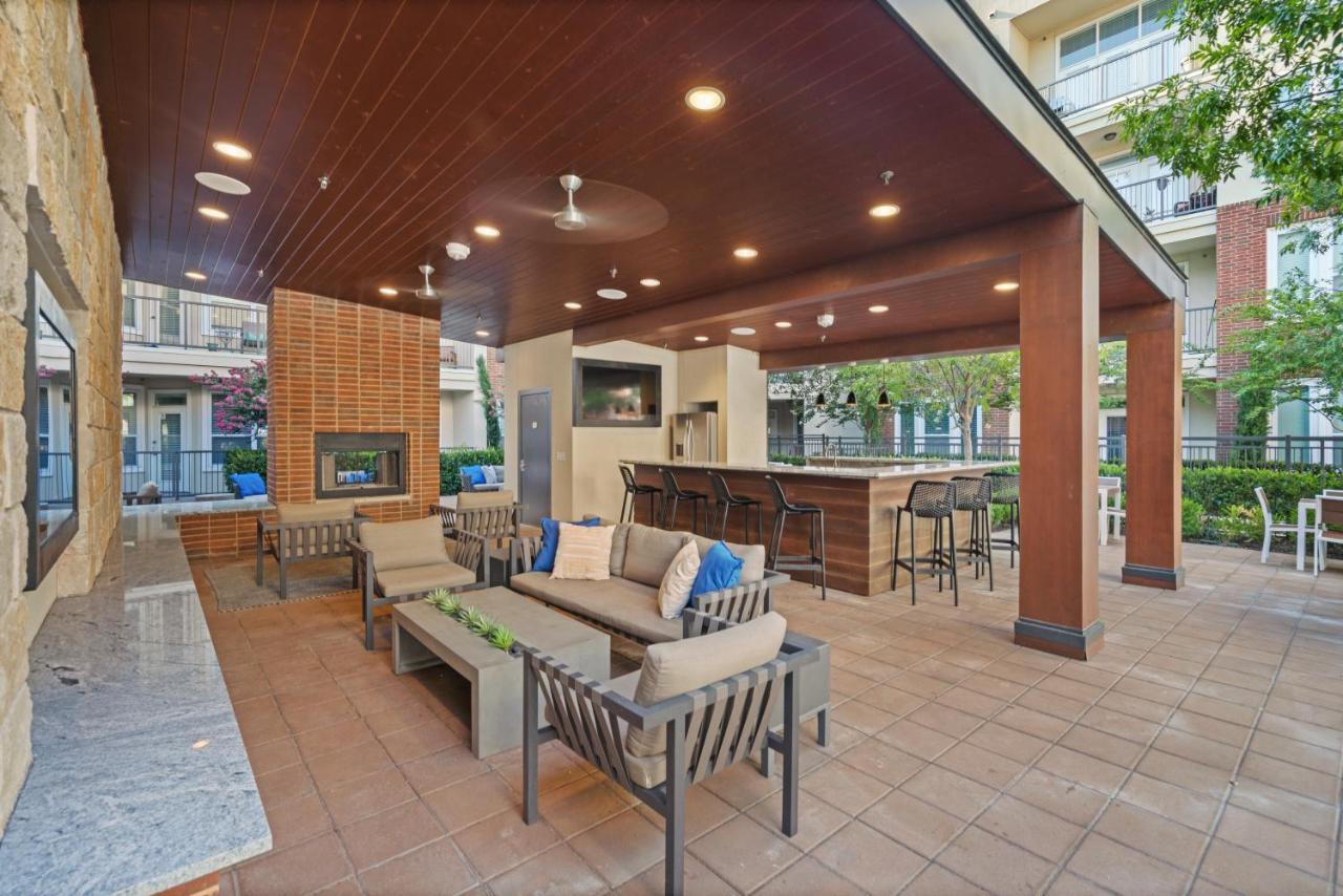 Kasa Frisco Dallas Luaran gambar